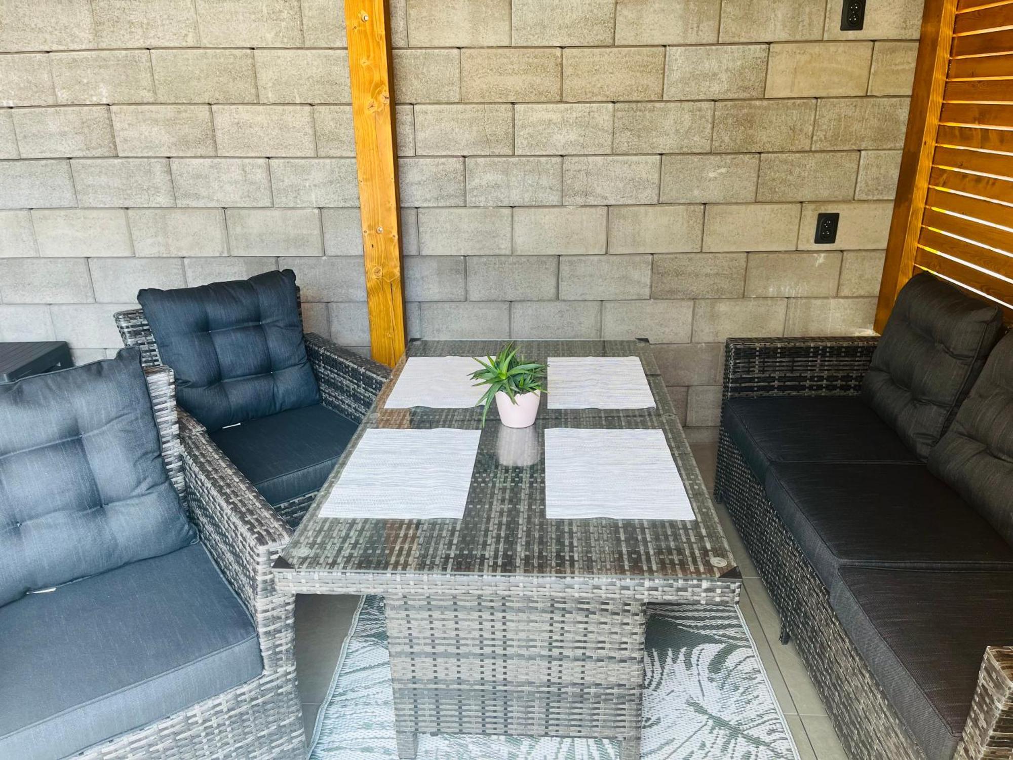 Vila Lemar Wellness & Spa Huncovce Exterior photo